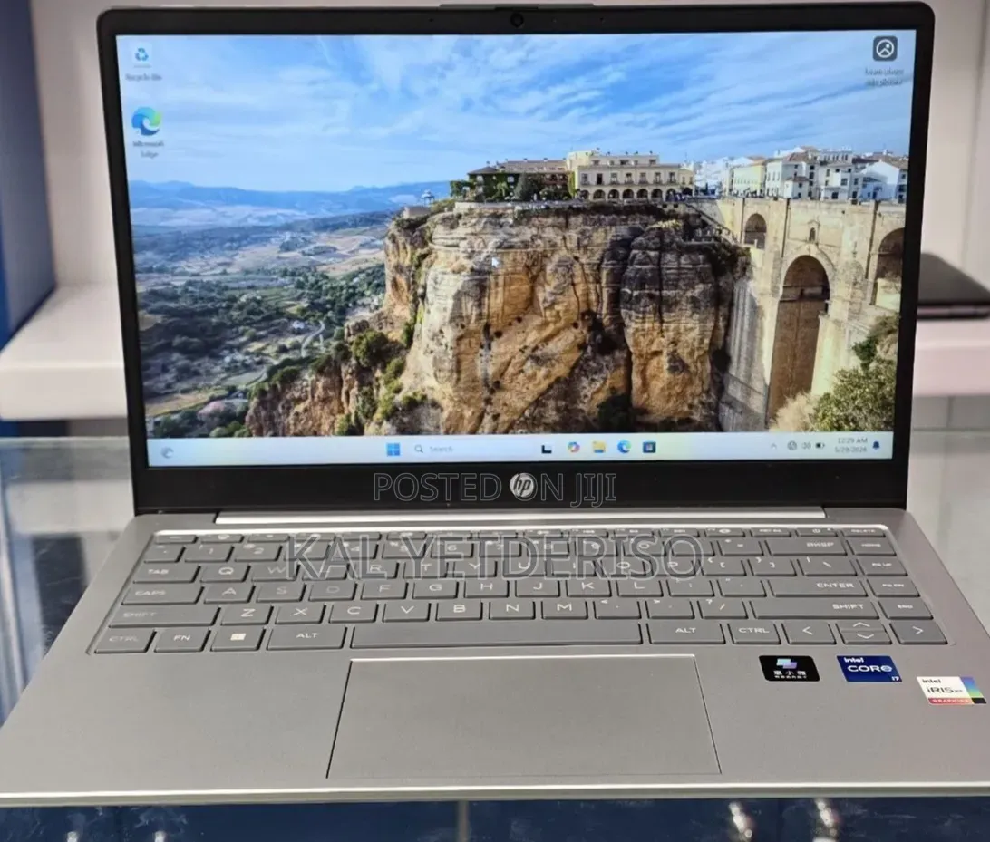 New Laptop HP Stream Notebook 16GB Intel Core i7 SSD 512GB