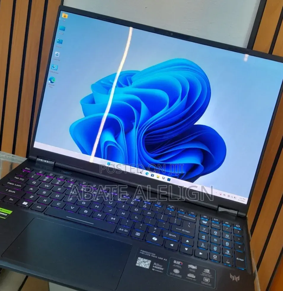 New Laptop Acer Predator Helios Neo 16 32GB Intel Core Ultra 9 SSD 1T