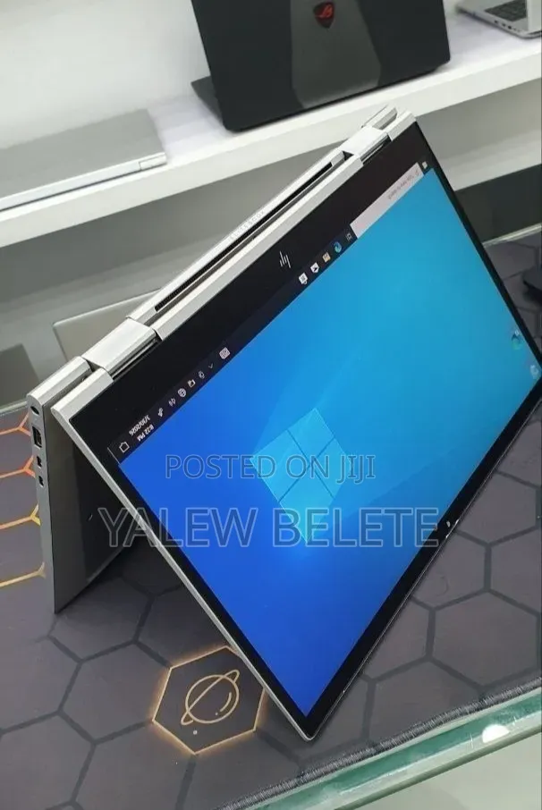 New Laptop HP EliteBook x360 1030 G8 16GB Intel Core i5 SSD 512GB