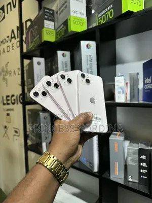 New Apple iPhone 13 128 GB