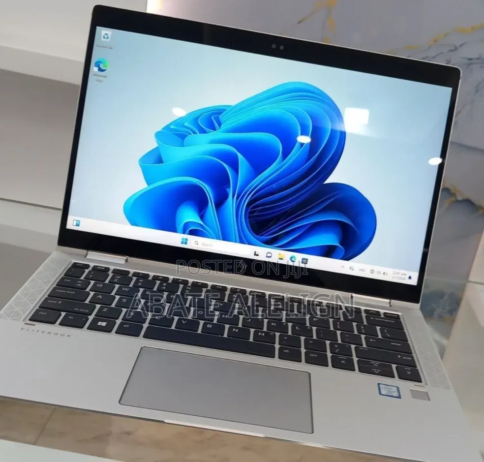 New Laptop HP EliteBook 1030 16GB Intel Core i7 SSD 512GB