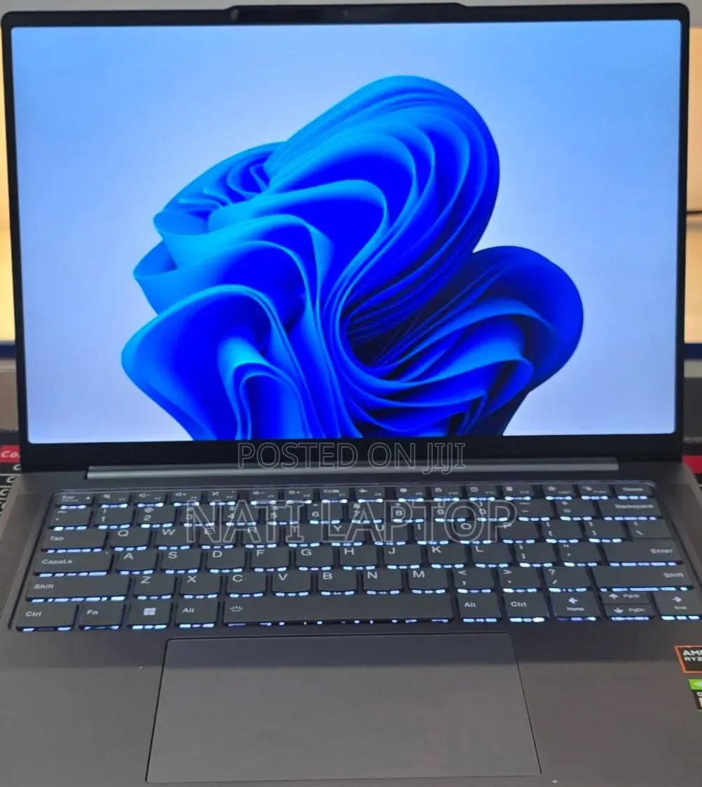 New Laptop Lenovo 32GB AMD Ryzen 7 SSD 512GB