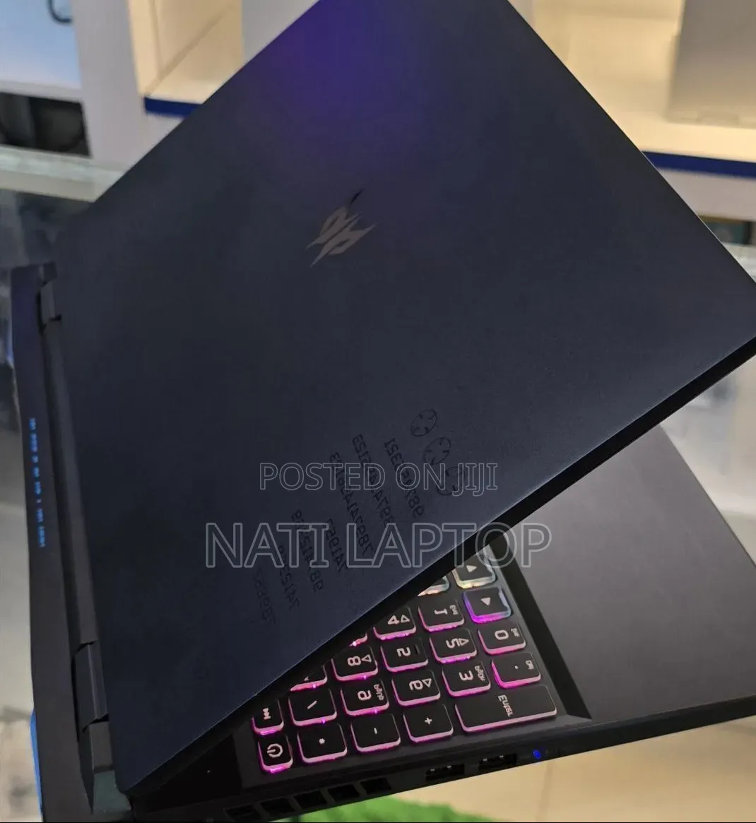 New Laptop Acer Predator Helios Neo 16 16GB Intel Core i9 SSD 1T