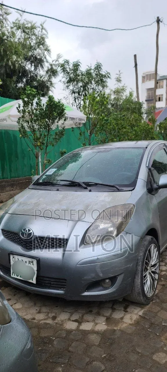 Toyota Yaris 2008 Silver