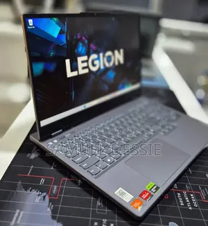 New Laptop Lenovo Legion 5 16GB AMD Ryzen 7 SSD 512GB