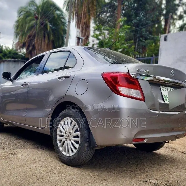 Suzuki Dzire 2022 Gray