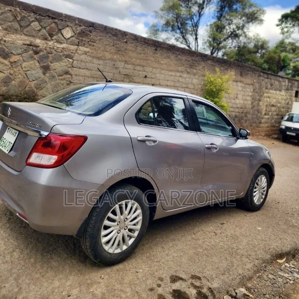 Suzuki Dzire 2022 Gray