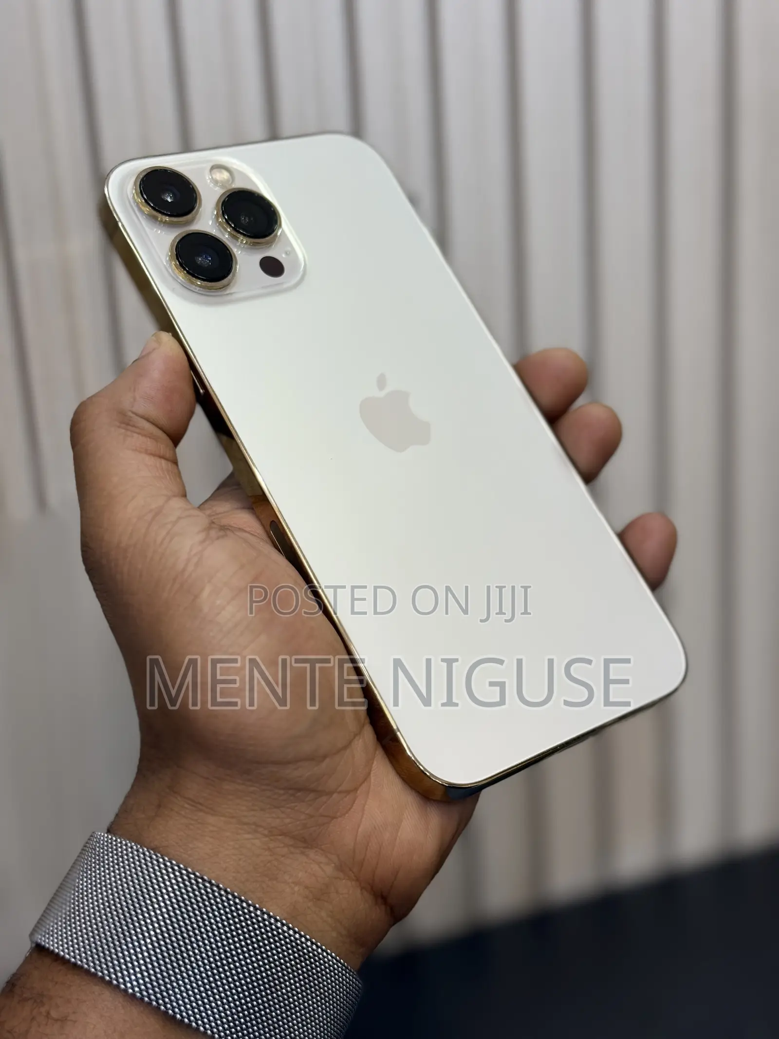 New Apple iPhone 13 Pro Max 256 GB Gold
