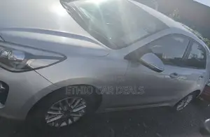 Kia Rio 2018 Silver