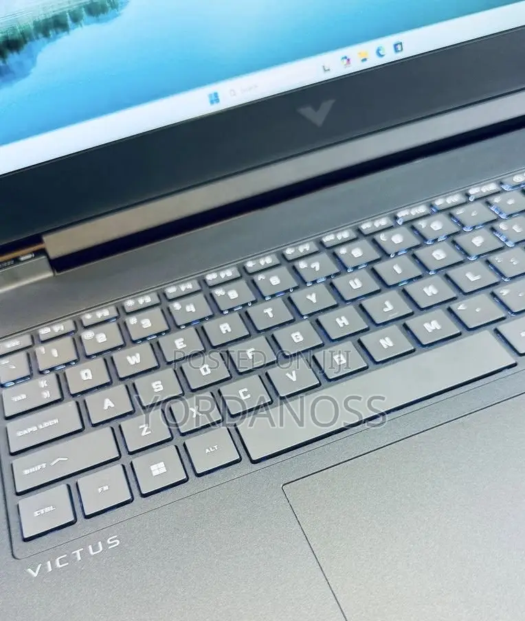 New Laptop HP Victus 15 16GB Intel Core i7 SSD 512GB