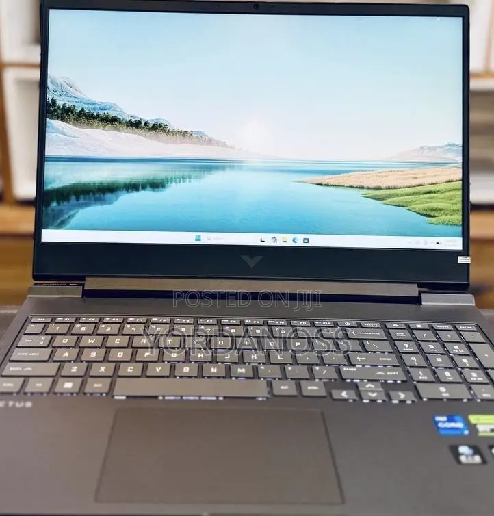 New Laptop HP Victus 15 16GB Intel Core i7 SSD 512GB