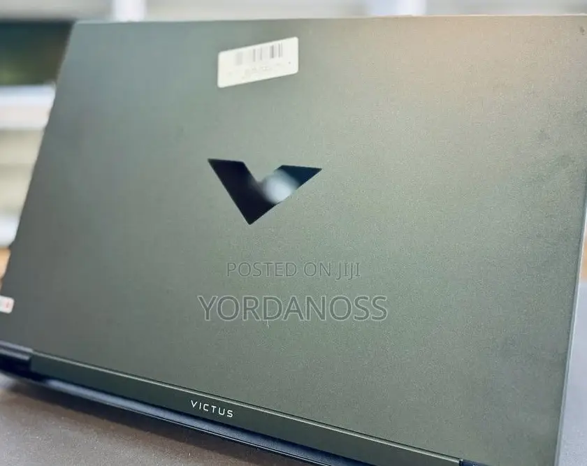 New Laptop HP Victus 15 16GB Intel Core i7 SSD 512GB