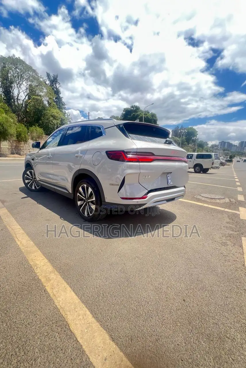 New BYD Song Plus 2025 White