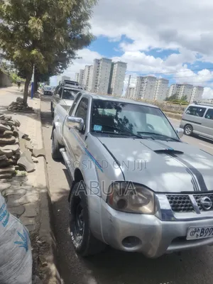 Nissan Navara 2004 Silver