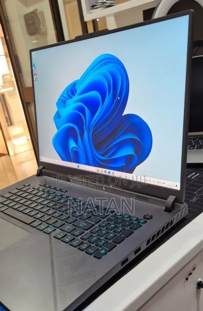 New Laptop Asus ROG Strix GL703 32GB Intel Core i9 SSD 2T