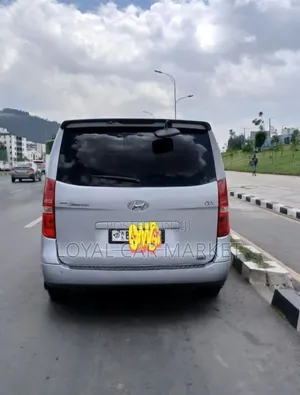 Hyundai Starex 2014 Silver