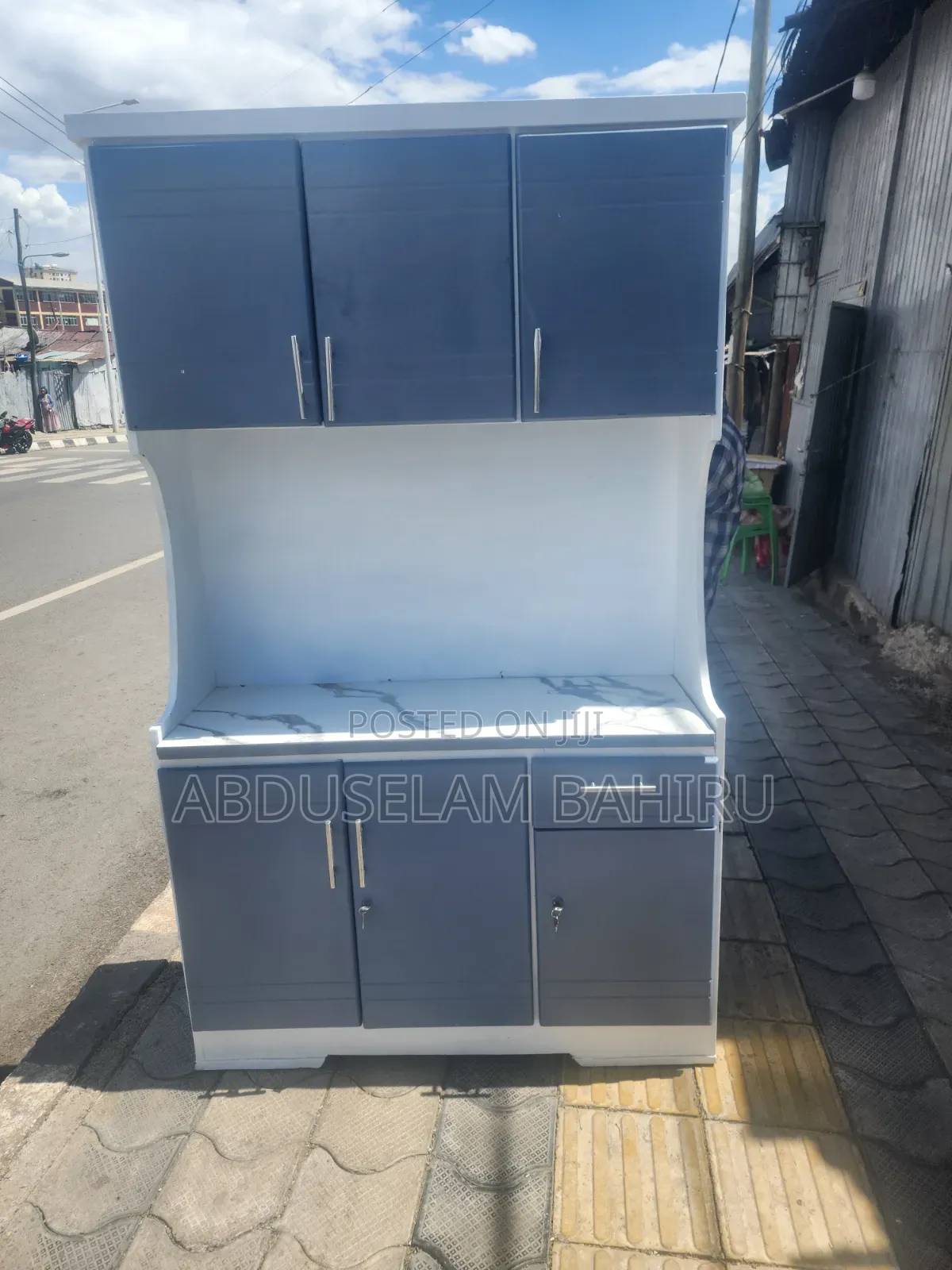 ኪችን ካቢኔት Kitchn Cabinet