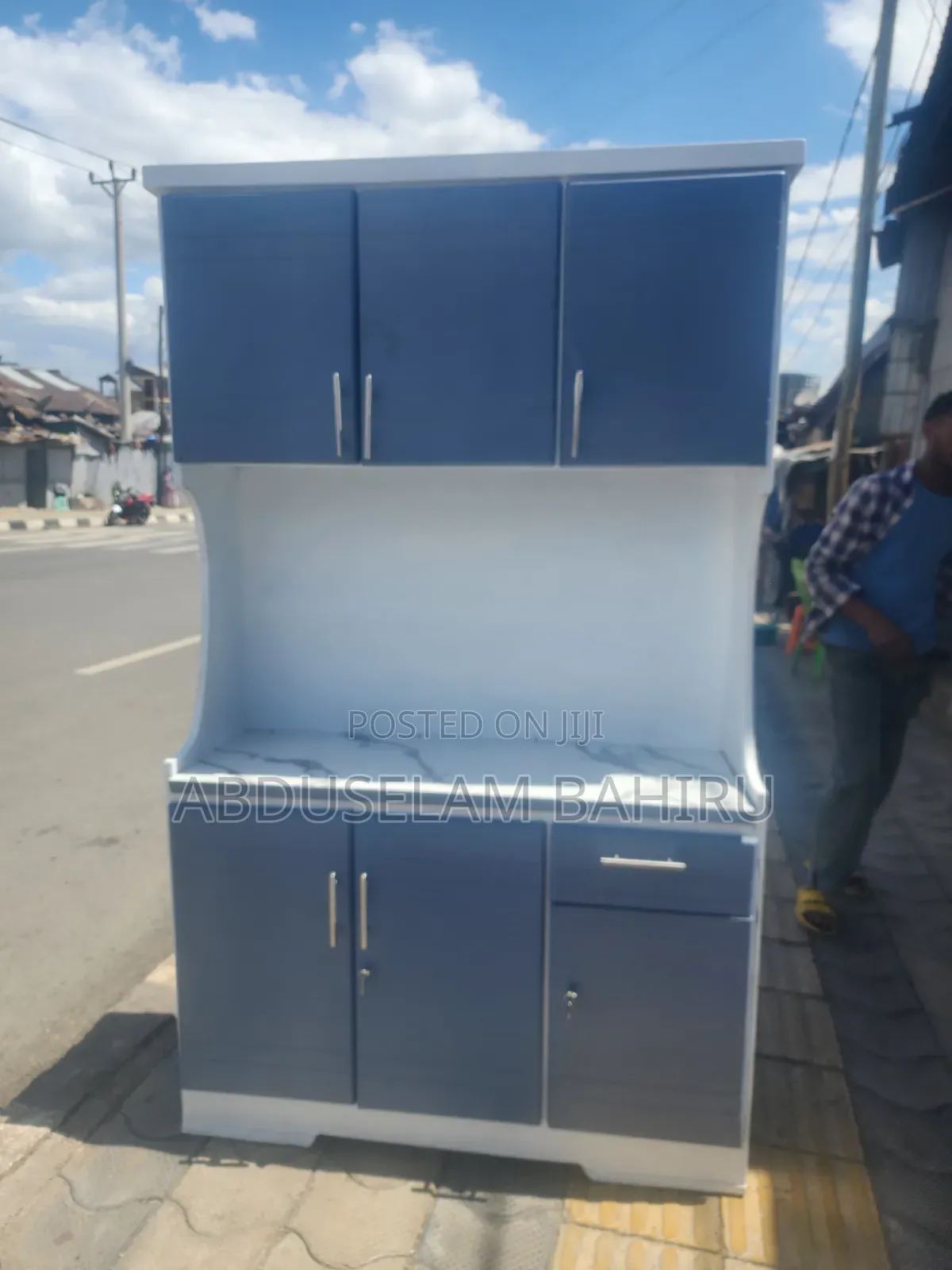 ኪችን ካቢኔት Kitchn Cabinet