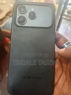 Tecno Spark 40 128 GB Black