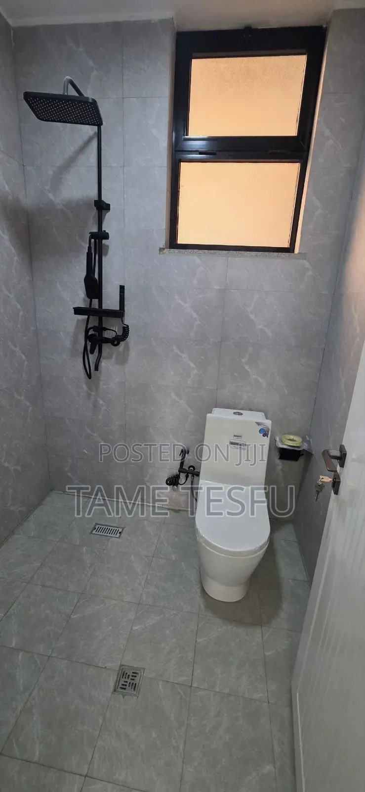 Furnished 6bdrm House in ኤካ ሆስፒታል, Yeka for sale
