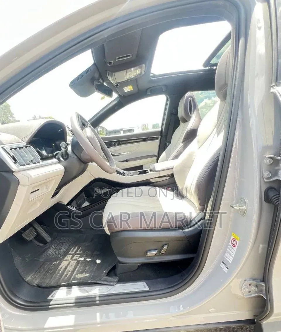 BYD Song Plus 2025 Beige