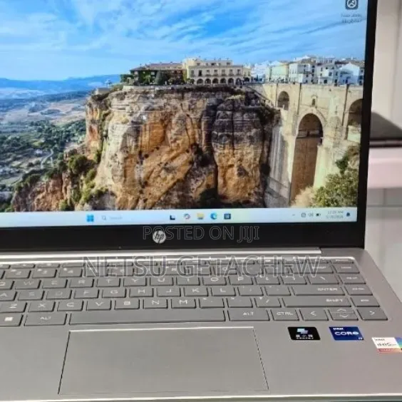 New Laptop HP Stream Notebook 16GB Intel Core i7 SSD 512GB