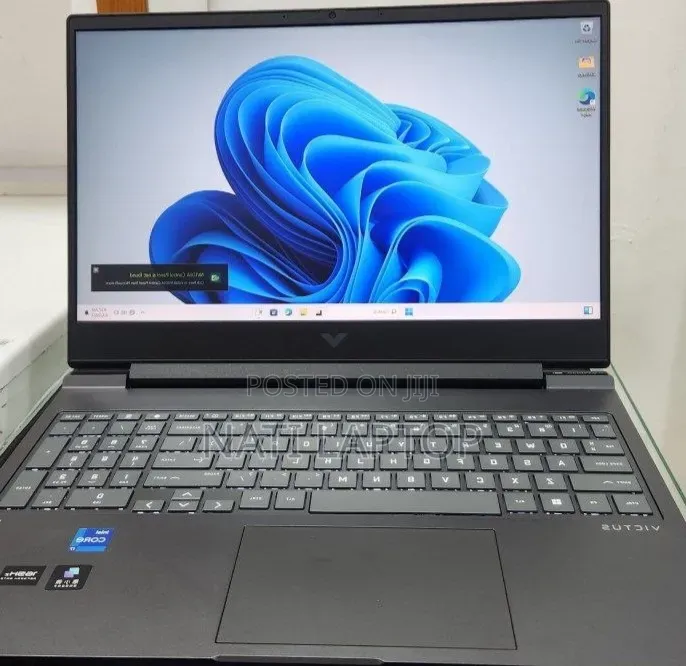 New Laptop HP Victus 16 16GB Intel Core i7 SSD 1T