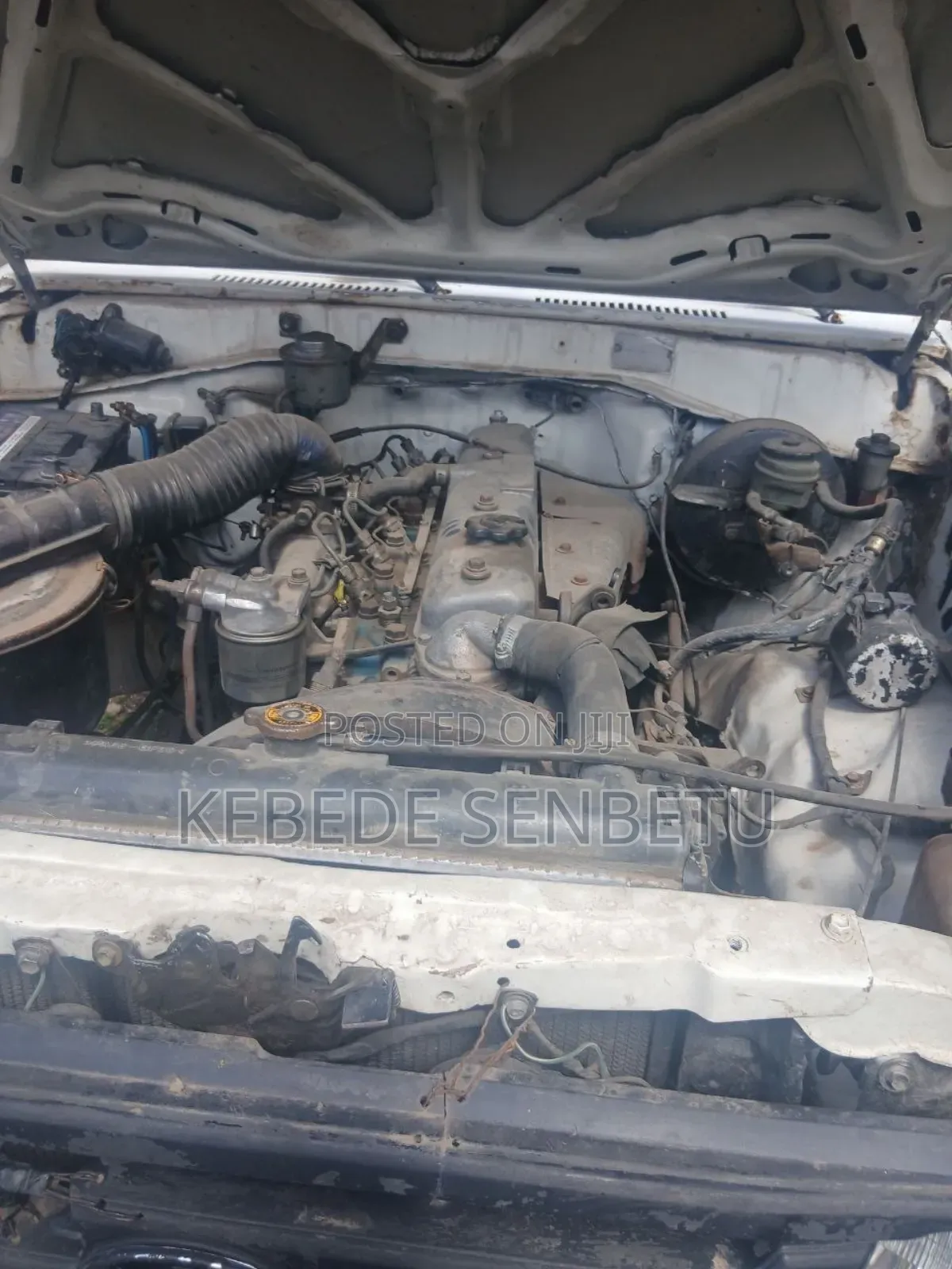 Toyota Land Cruiser 1996 White