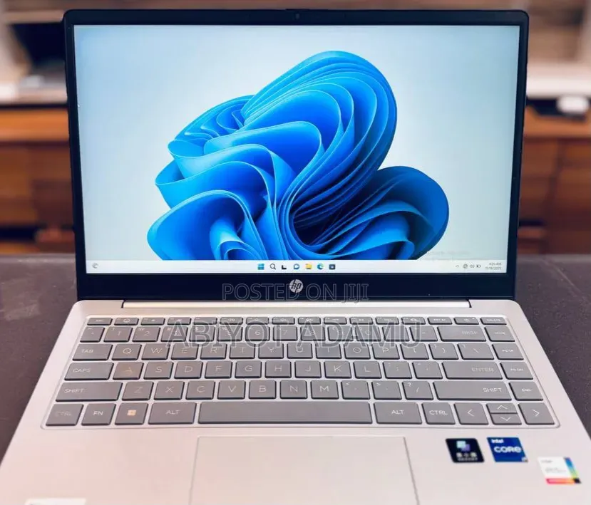 New Laptop HP Stream Notebook 16GB Intel SSD 1T