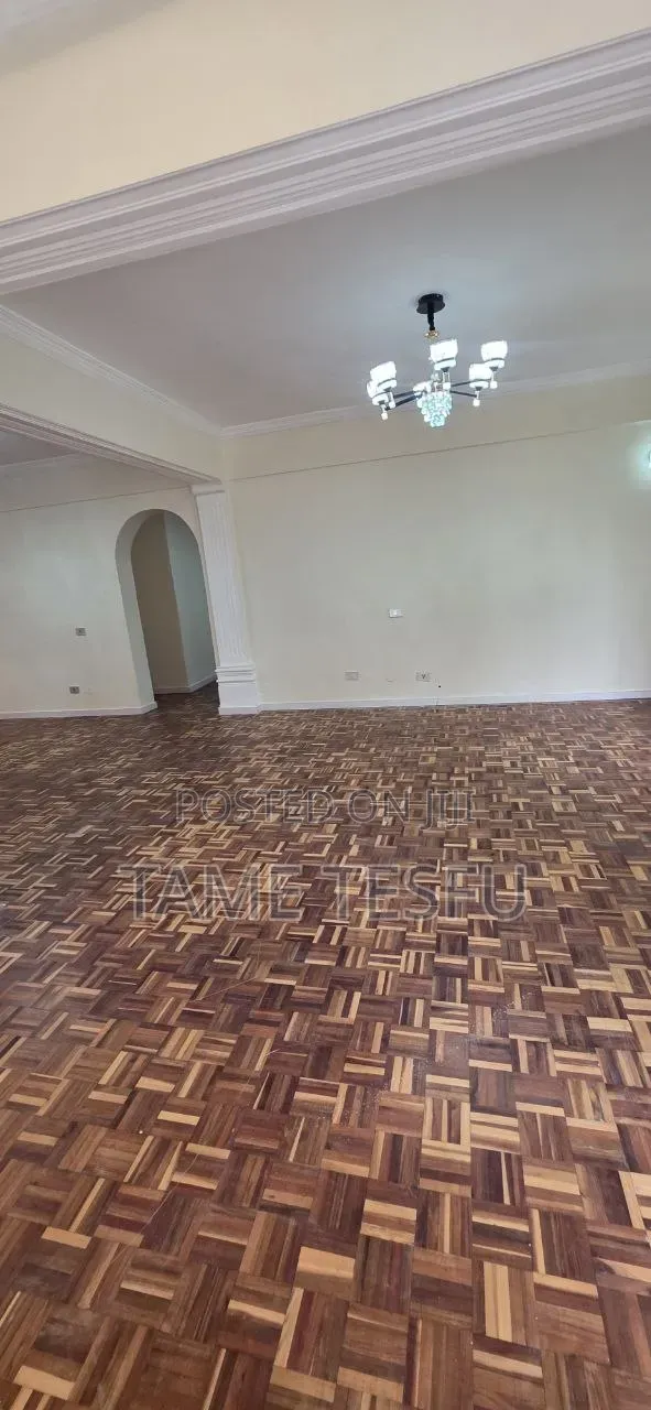 2bdrm House in ሀያት, Bole for sale