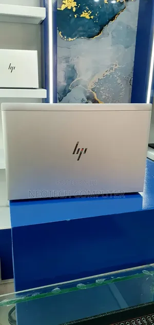 New Laptop HP EliteBook 840 G8 16GB Intel Core i7 SSD 512GB