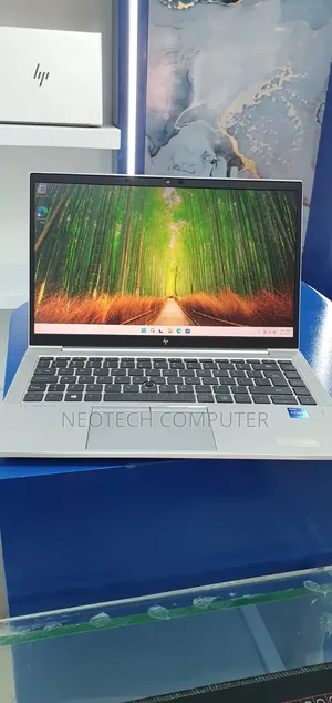 New Laptop HP EliteBook 840 G8 16GB Intel Core i7 SSD 512GB