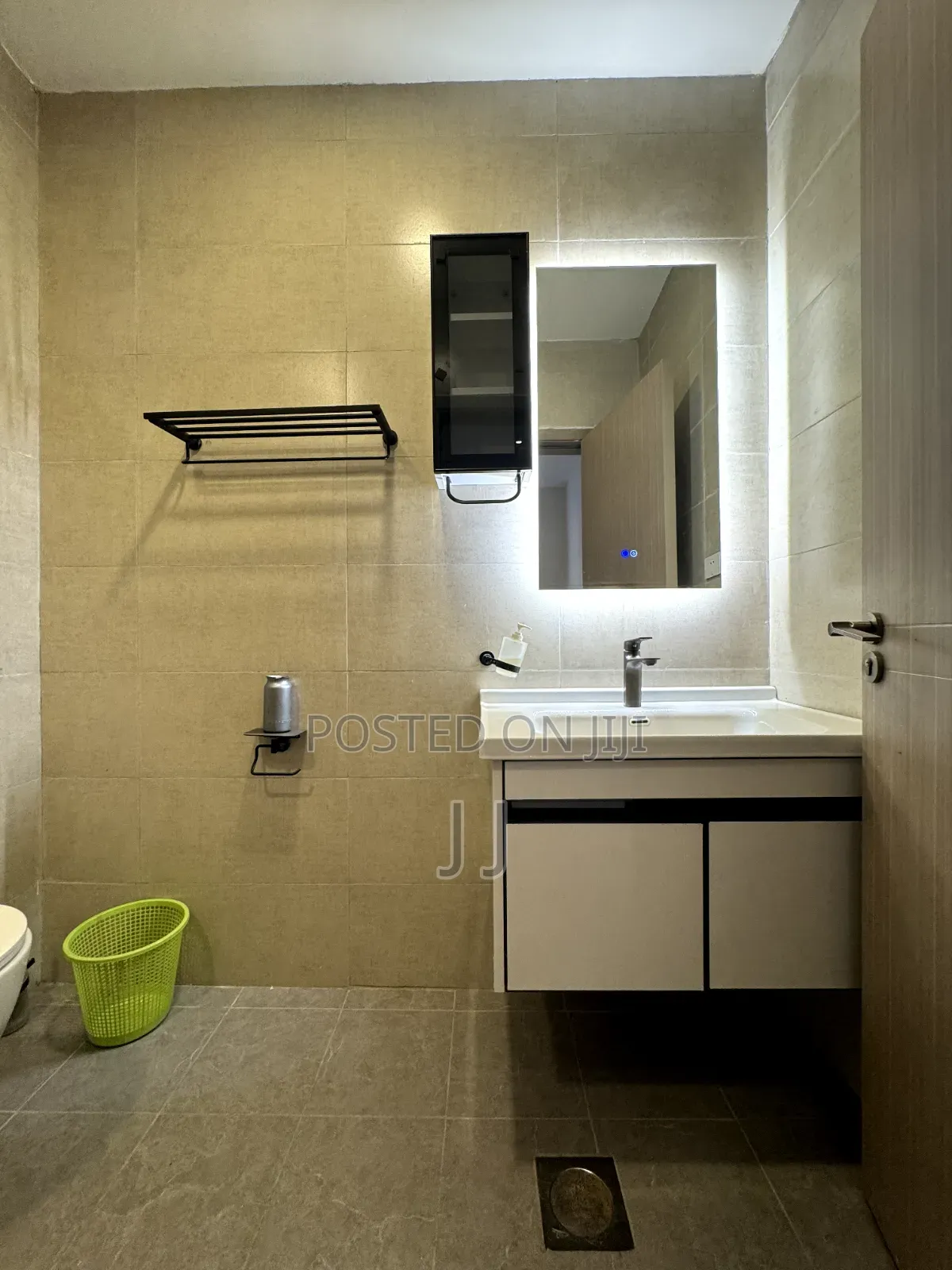Furnished 3bdrm Apartment in Bole for rent