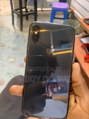 Apple iPhone X 64 GB Black