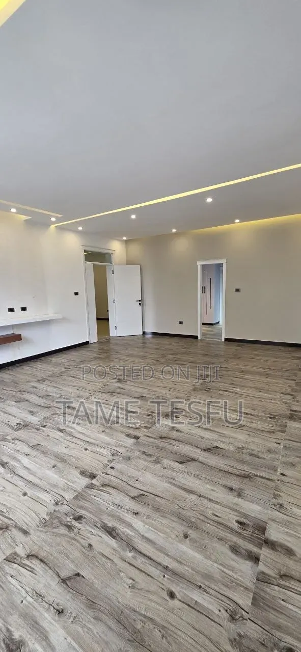 Furnished 7bdrm House in Cmc, Bole for sale