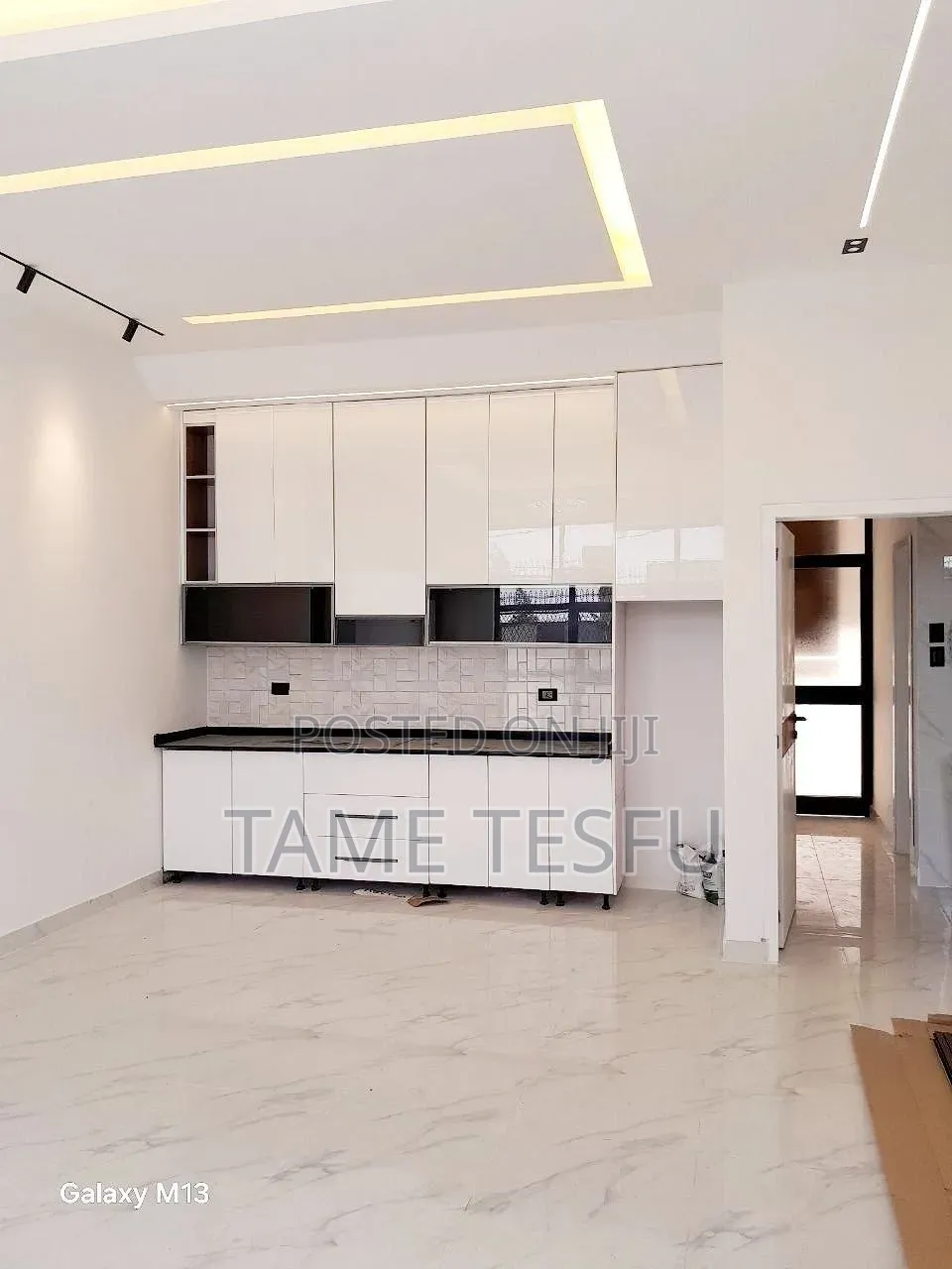 Furnished 3bdrm Villa in ሀያት, Bole for sale