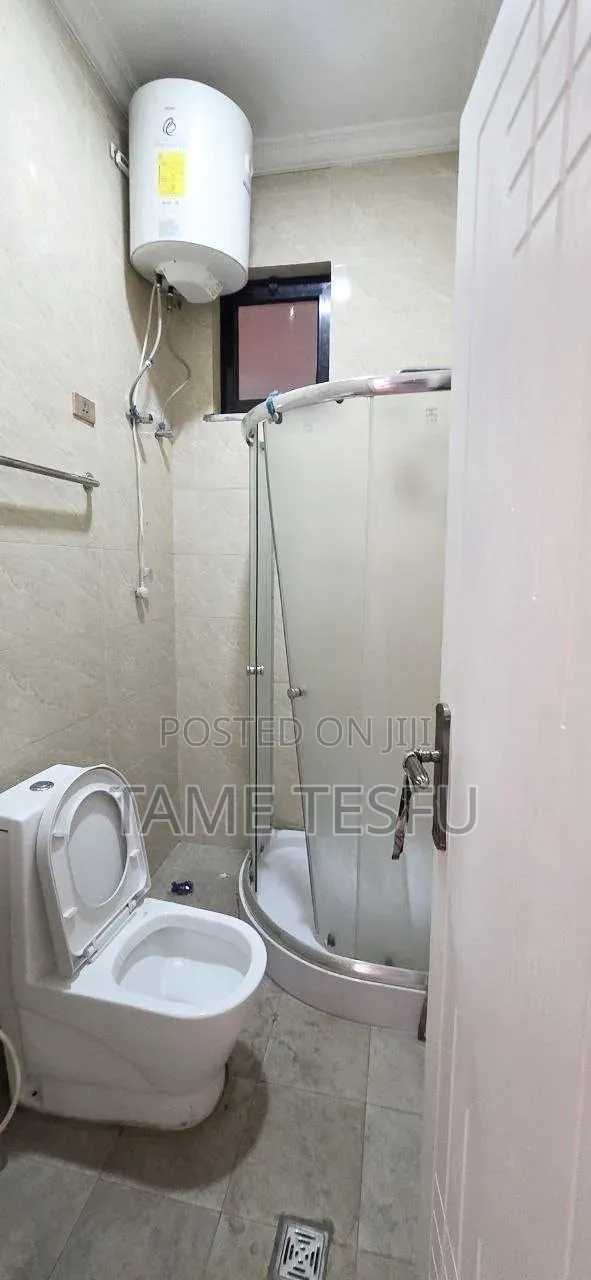 Furnished 8bdrm House in ቦሌ, Bole for sale