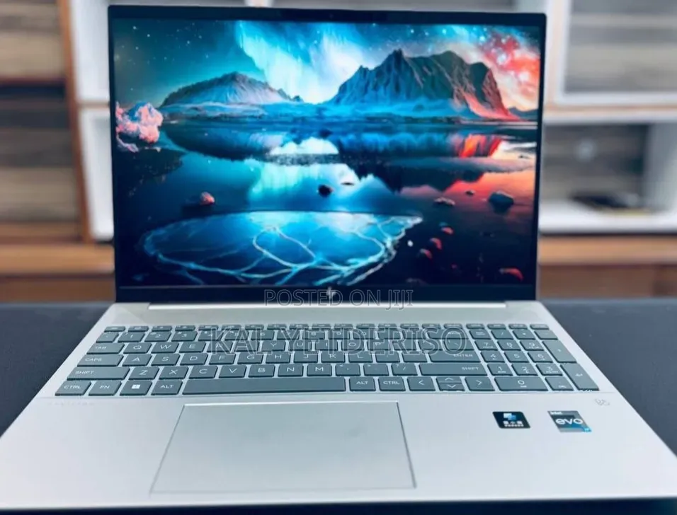 New Laptop HP Pavilion 15 16GB Intel Core i7 SSD 1T