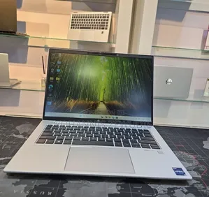New Laptop HP EliteBook 840 G10 16GB Intel Core i7 SSD 512GB