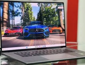 New Laptop HP ZBook Studio 16GB Intel Core i9 SSD 1T