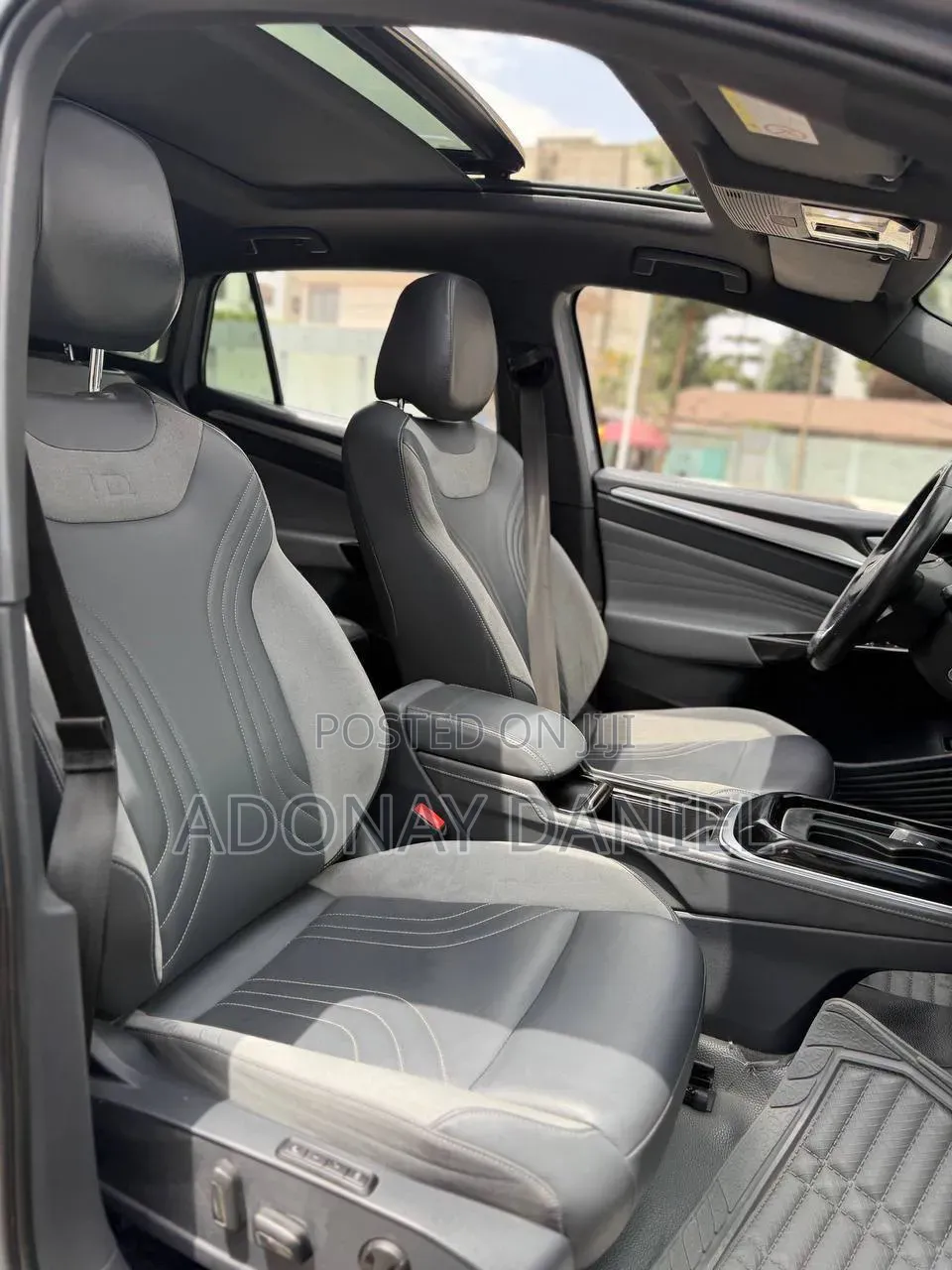 Volkswagen ID.4 AWD Pro AWD 2023 Gray