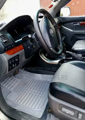 Toyota Land Cruiser 2006 Beige