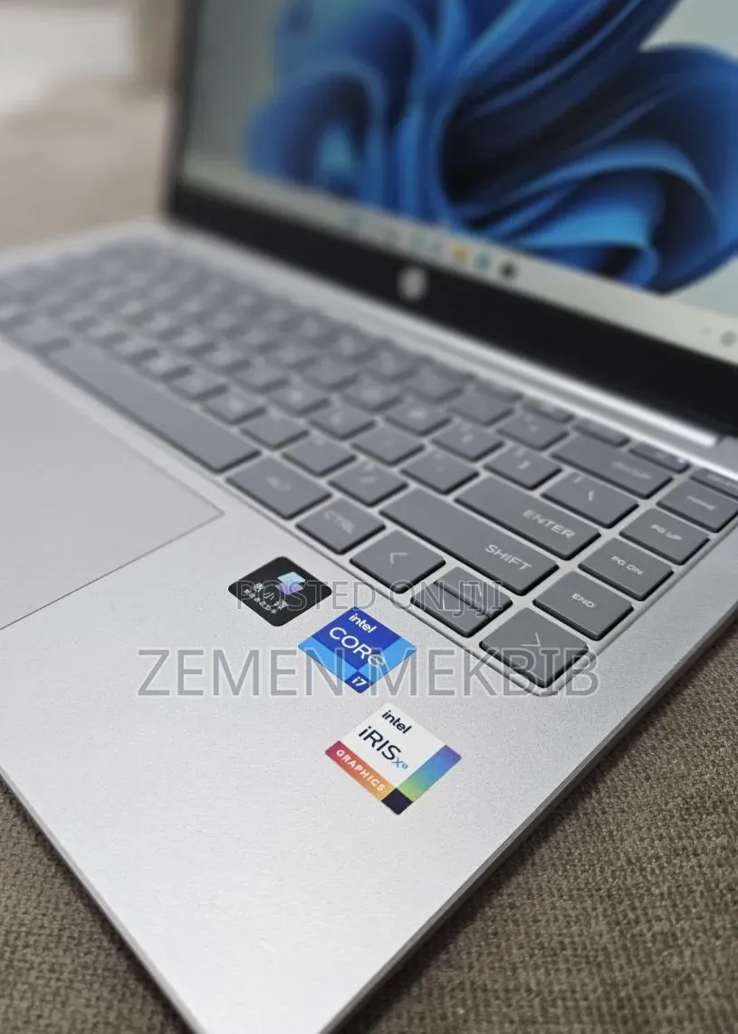 New Laptop HP Stream Notebook 16GB Intel Core i7 SSD 1T