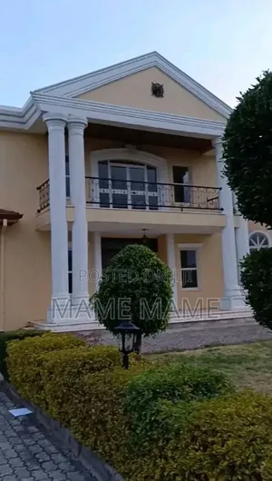 4bdrm House in Tafo Area, Bole for sale