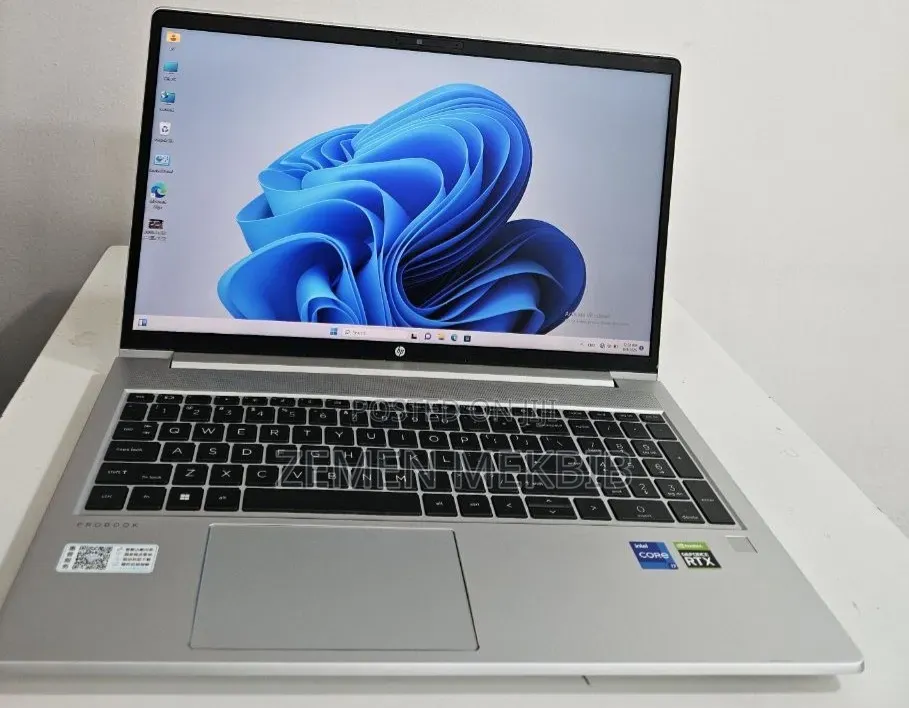 New Laptop HP Stream Notebook 16GB Intel Core i7 SSD 1T