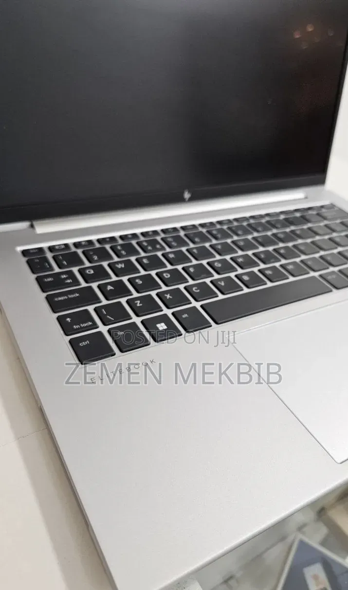 New Laptop HP EliteBook 840 G11 16GB Intel Core Ultra 5 SSD 512GB