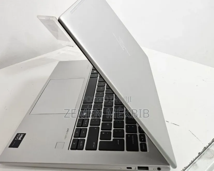 New Laptop HP EliteBook 840 G11 16GB Intel Core Ultra 5 SSD 512GB