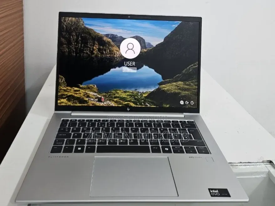 New Laptop HP EliteBook 840 G11 16GB Intel Core Ultra 5 SSD 512GB
