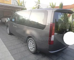 Hyundai Starex 2022 Grey