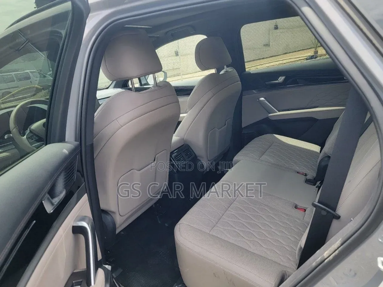New BYD Tang DM-i 2025 Gray